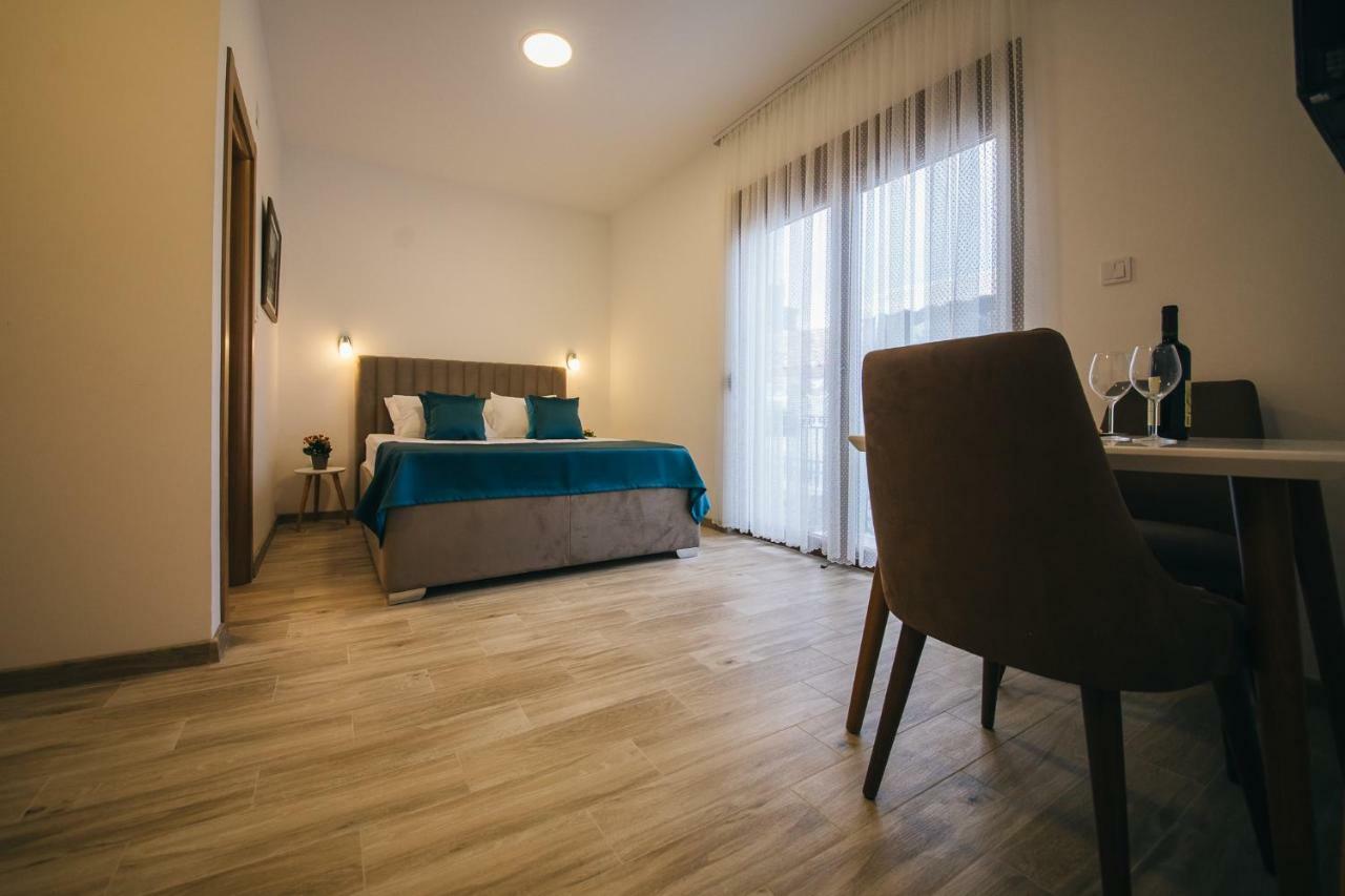 Apartments Vojislav Virpazar Exterior foto